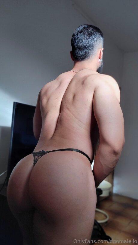 Dgomaiello joli modèle image