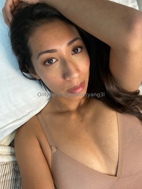 Brattyang3l meilleure star du porno photo