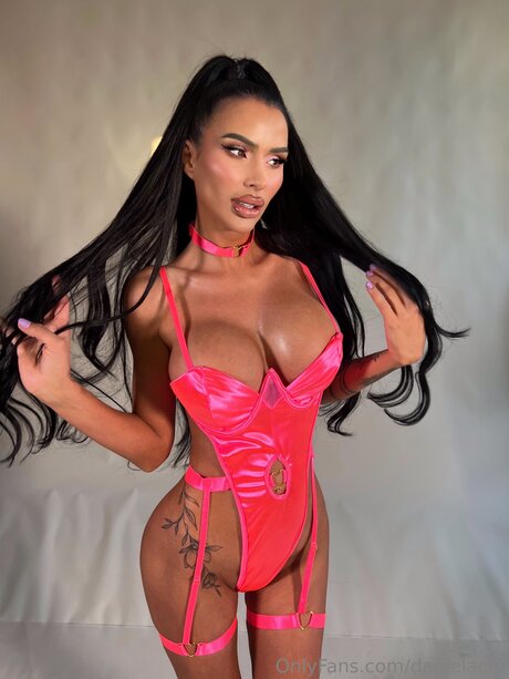 Danielacru joli modèle galeries