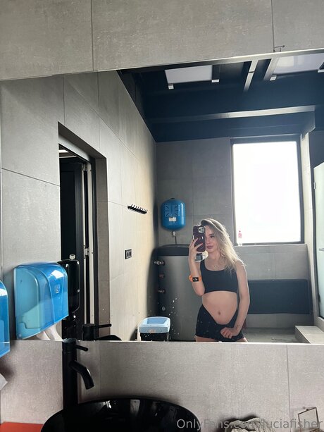 Mariamash joli modèle photo