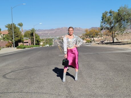 Bulletvalentina art star du porno img