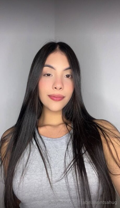 Isabelawantsahug modèle adulte photo