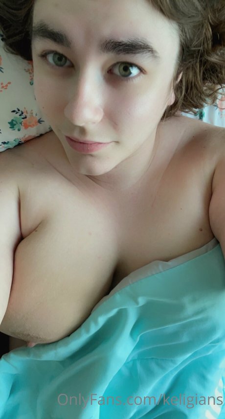 tatouages ​​blonds onlyfans art de haute qualité collection