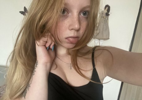 Innocentangelinavip xxx étoile des photos