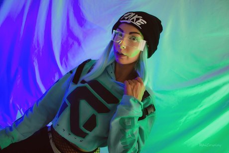 RhiCosplay star du porno nue collection