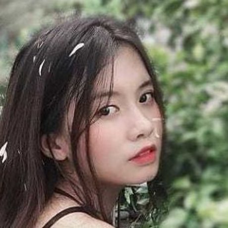 YiYi art star du porno photo