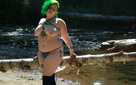 UnicornButtStuff modèles nus image