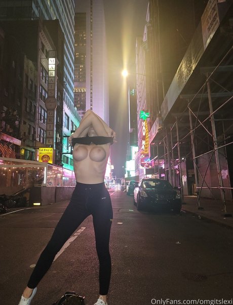 Lexi Belle star du porno érotique photo