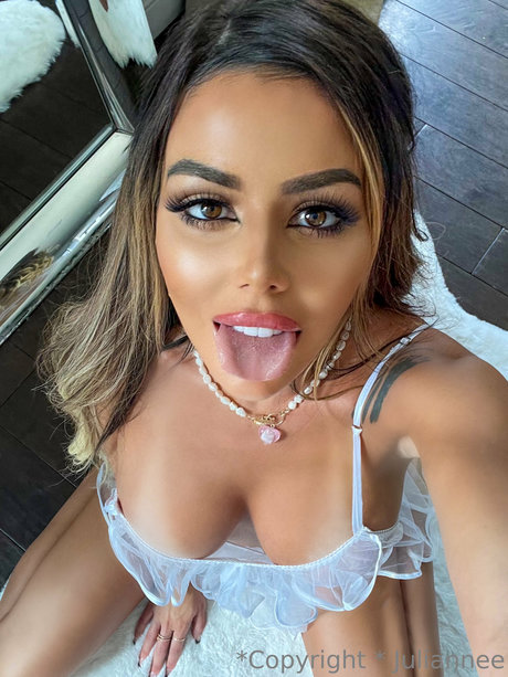 pas de culotte onlyfans haute qualité des photos