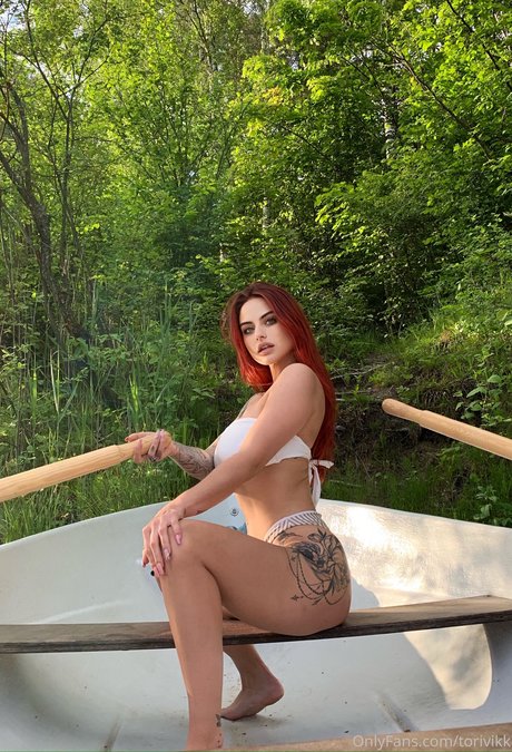 Tori Vikk art étoile photo