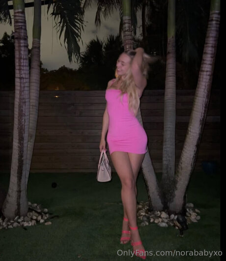 Norababyxo modèle hd photos