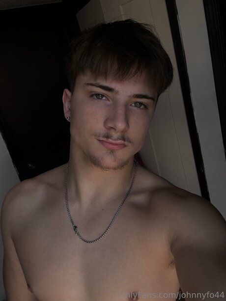 Johnnyfo44 modèle des photos