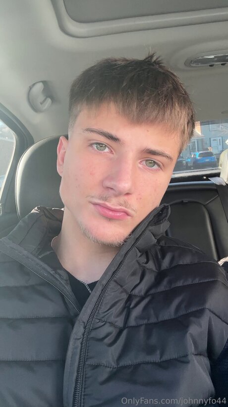 Johnnyfo44 modèle magnifique photo