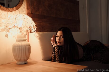 Freegiulia art étoile galeries