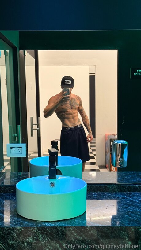 trio sous la douche onlyfans art parfait collection