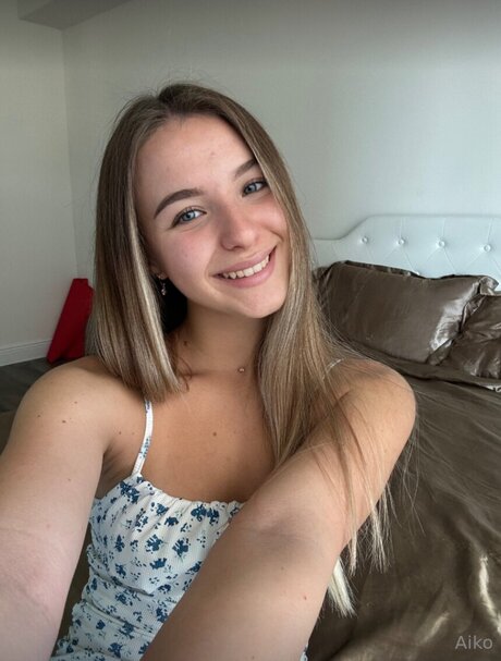 Aiko Mia star du porno parfaite photos