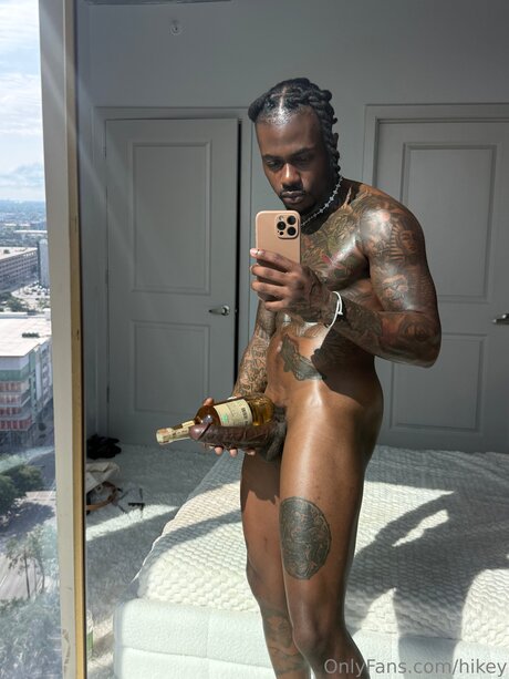 Hikey sexe de star du porno des photos