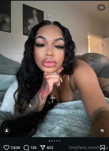 Hikey actrice xxx img