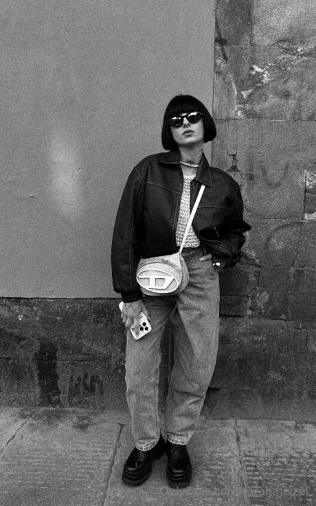 Sarah Heizel modèle porno img