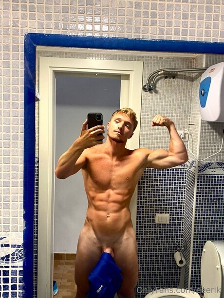 Eeerik modèle meilleur des photos