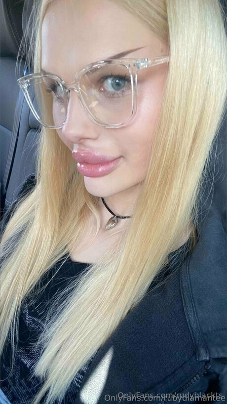 Rubydiamantee modèle joli images