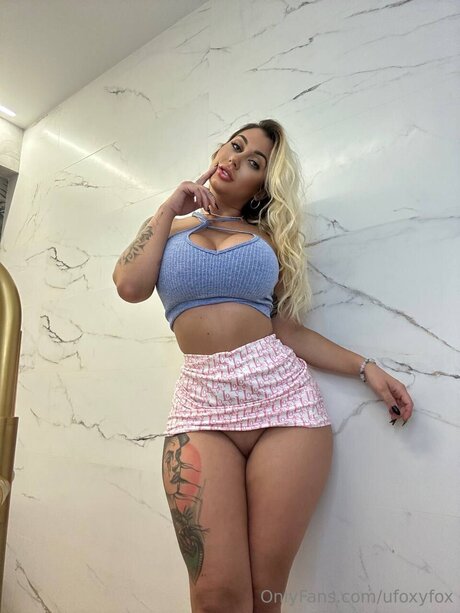 Ufoxyfox meilleure actrice des photos