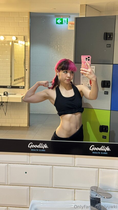 Yuwki star du sexe photo