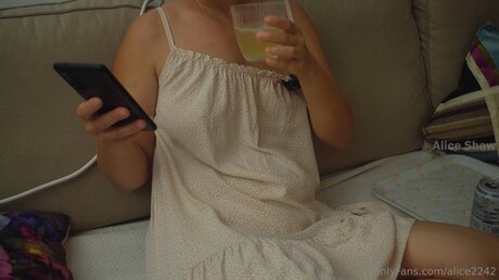 Alice2242 nus étoiles galeries