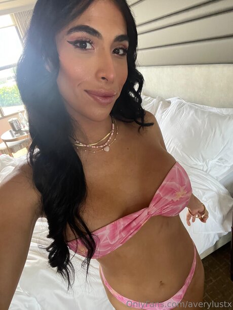 Averylustx étoile érotique collection