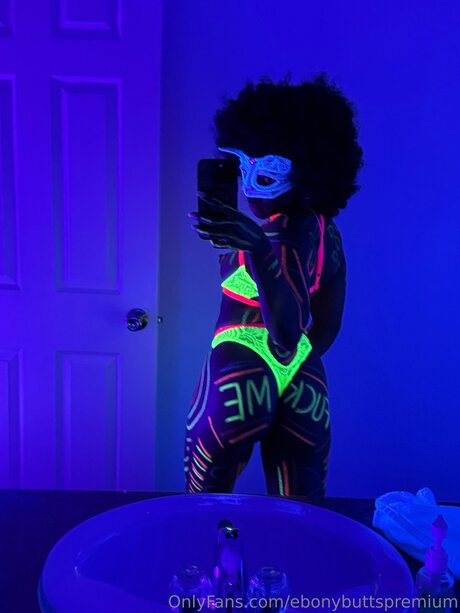 Ebonybuttspremium joli modèle image