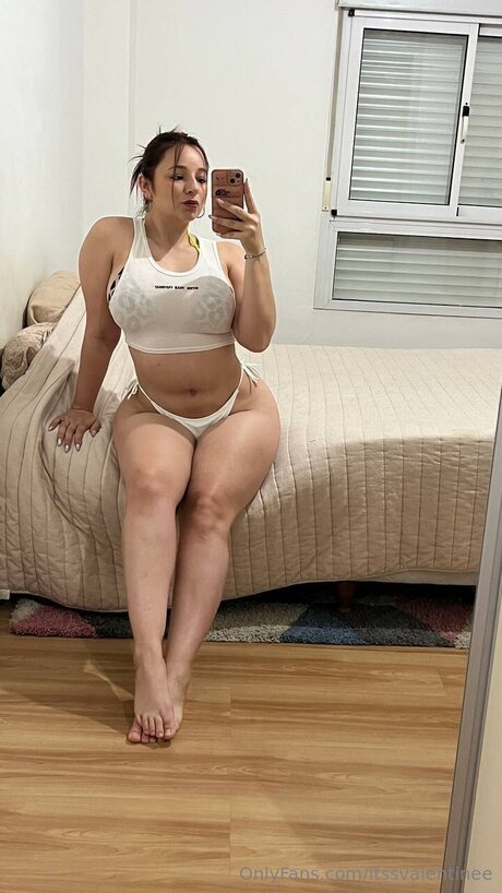 Itssvalentinee star du porno chaud galerie