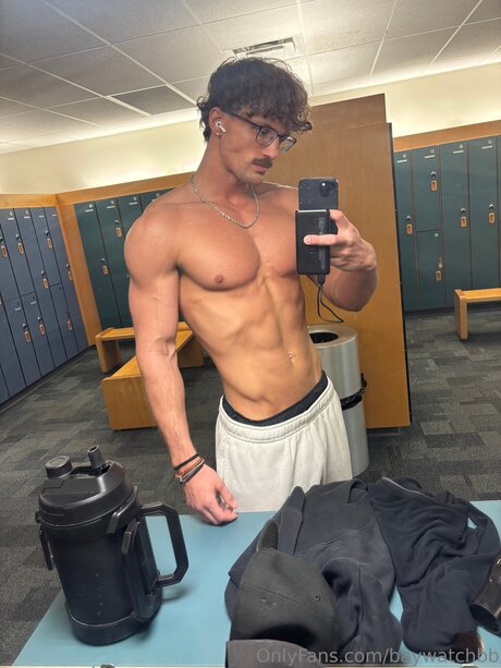 Baywatchbb actrice pornographique images