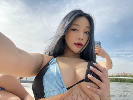 Rattybot actrice xxx photos