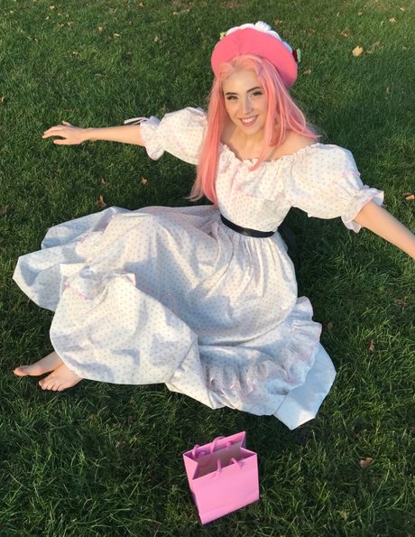 pas de culotte onlyfans sexy nue img