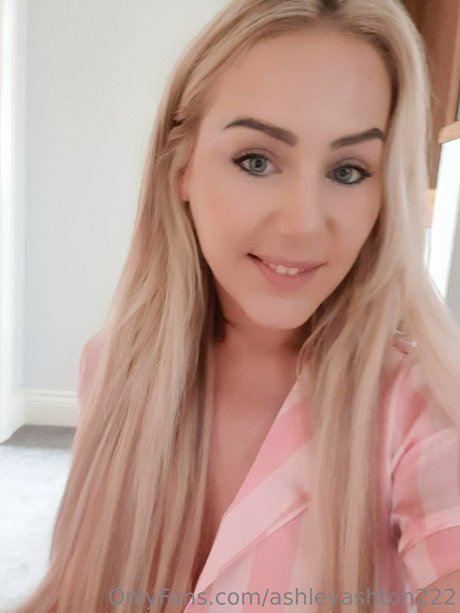 Ashley Ashton modèle porno galeries