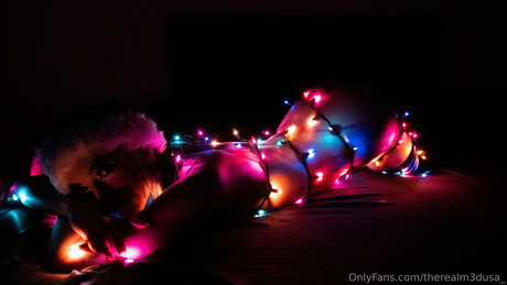 IAmM3dusa star érotique image