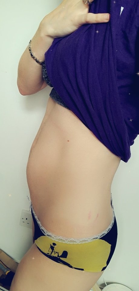 Autumn wolf actrice sexy images