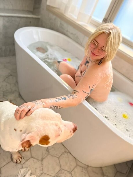 Shelley Floryd star du porno hd photo