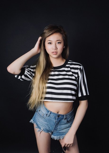 _Annysiia_ modèle adulte collection