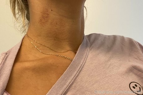 _Courtney Savage actrice érotique collection