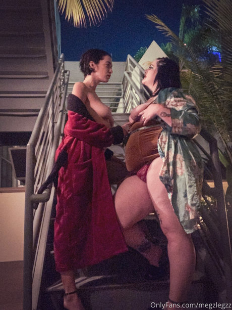 Meghan Burton jolie star du porno image