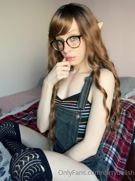 Dainty Dalish_ étoile adulte image