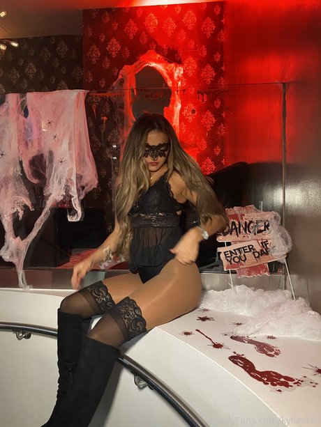 _Kylie Ray star du porno exclusive photos