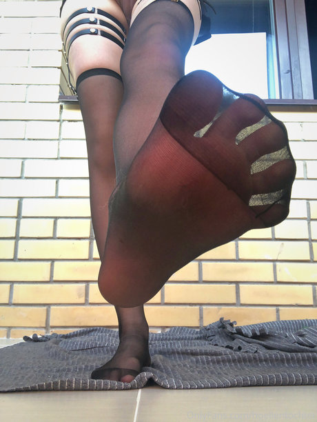 pom-pom girl blonde onlyfans gratuit parfait photo