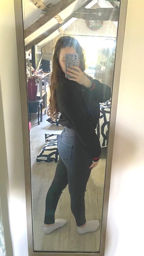 Xsarahlbx actrice chaude img