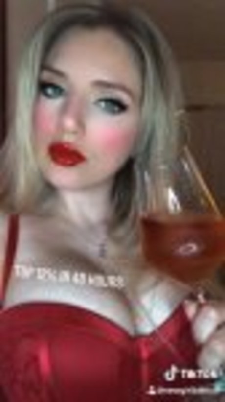 aura elyanah star du porno sympa image