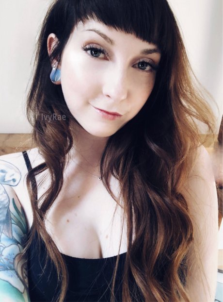 Ivy laura modèle de haute qualité photo