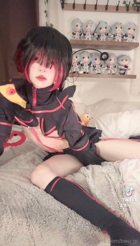 Bwu Gi star pornographique galeries