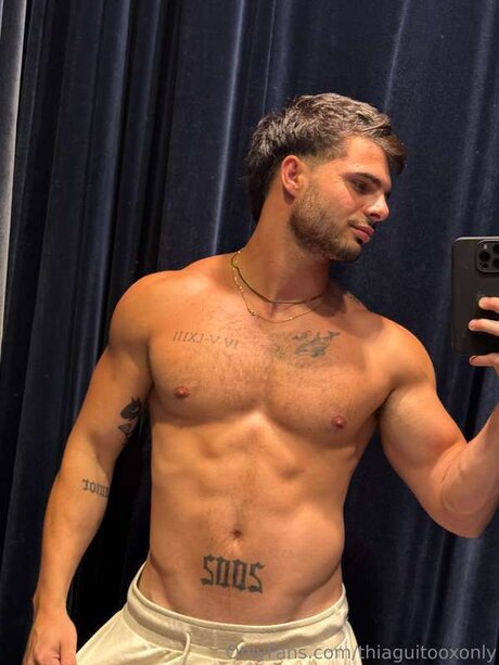 Thiaguitooxonly étoile xxx img