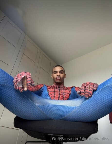 Akonnewanliss étoile parfaite photos